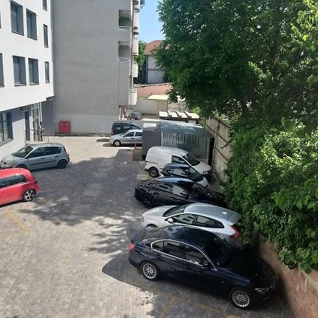 New City Hotel & Restaurant Ni Exterior foto